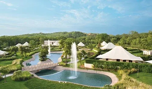 The Oberoi Sukhvilas Spa Resort